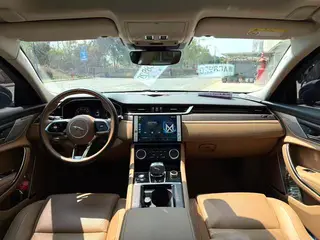 Jaguar XFL 2024 2.0T P250 Two-wheel drive exclusive deluxe edition interior photo 7 Jaguar XFL 2024 2.0T P250 Two-wheel drive exclusive deluxe edition interior photo 7