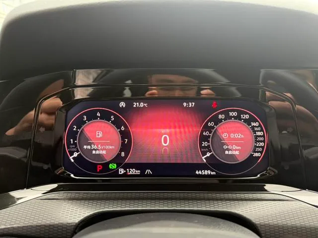 Volkswagen Golf GTI 2021 380TSI DSG GTI interior photo 12