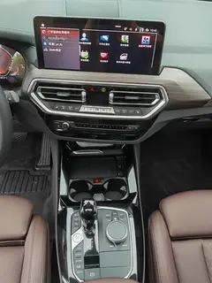BMW X3 2023 xDrive30i Líder M Traje de noche Yao interior foto 9 BMW X3 2023 xDrive30i Líder M Traje de noche Yao interior foto 9