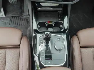 BMW X3 2023 xDrive30i Líder M Traje de noche Yao interior foto 10 BMW X3 2023 xDrive30i Líder M Traje de noche Yao interior foto 10