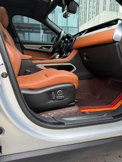 Jaguar F-PACE 2021 250PS R-Dynamic S interior photo 10 Jaguar F-PACE 2021 250PS R-Dynamic S interior photo 10