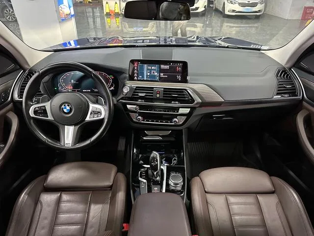 BMW X3 2021 xDrive28i M Спортивный костюм экстерьер фото 10