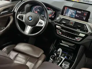 BMW X3 2021 xDrive28i M Спортивный костюм интерьер фото 11