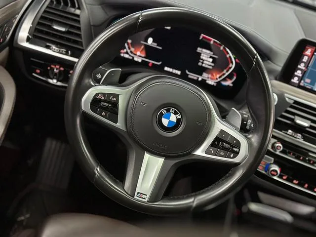 BMW X3 2021 xDrive28i M Спортивный костюм интерьер фото 12