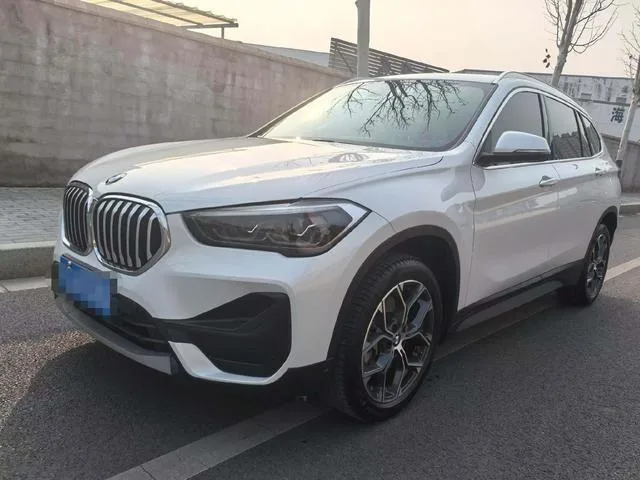BMW X1 2022 sDrive25Li Líder exterior foto 1 BMW X1 2022 sDrive25Li Líder exterior foto 1