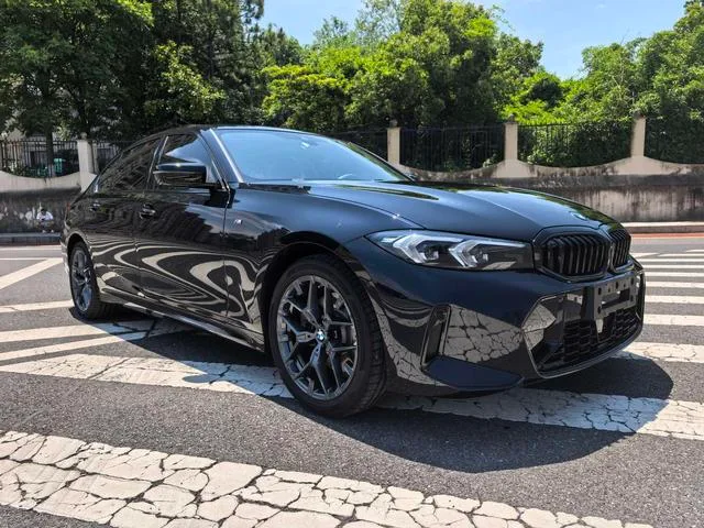 BMW 3 Series 2026 330Li M Спортивный ночной костюм экстерьер фото 3