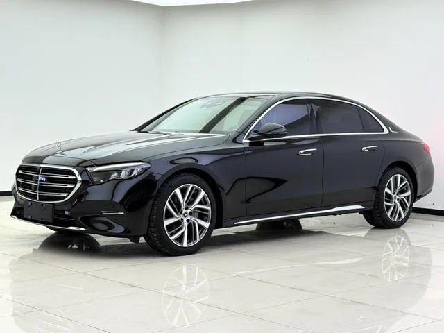 Mercedes-Benz E-Class 2024 Restyling E 300 L Fashionable Passenger car exterior photo 1 Mercedes-Benz E-Class 2024 Restyling E 300 L Fashionable Passenger car exterior photo 1