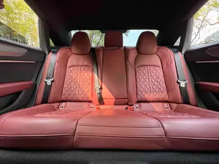 Audi A7L 2024 45 TFSI quattro Edición Black Samurai interior foto 15 Audi A7L 2024 45 TFSI quattro Edición Black Samurai interior foto 15