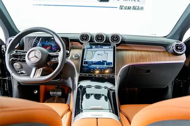 Mercedes-Benz GLC 2024 GLC 300 L 4MATIC Dinámico 5 Asiento interior foto 13 Mercedes-Benz GLC 2024 GLC 300 L 4MATIC Dinámico 5 Asiento interior foto 13