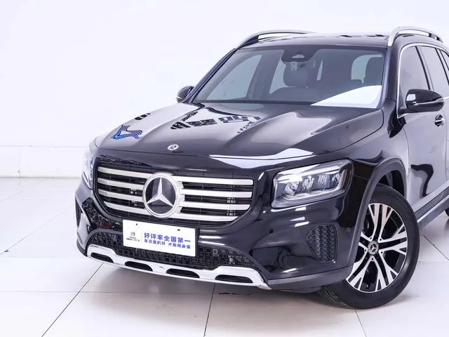 Mercedes-Benz GLB 2025 GLB 220 Type dynamique extérieur photo 4 Mercedes-Benz GLB 2025 GLB 220 Type dynamique extérieur photo 4