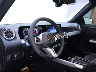Mercedes-Benz GLB 2025 GLB 220 Type dynamique intérieur photo 12 Mercedes-Benz GLB 2025 GLB 220 Type dynamique intérieur photo 12