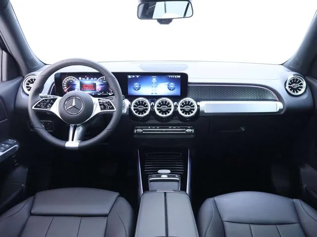 Mercedes-Benz GLB 2025 GLB 220 Type dynamique intérieur photo 14 Mercedes-Benz GLB 2025 GLB 220 Type dynamique intérieur photo 14