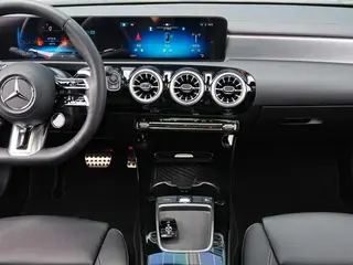 Mercedes-Benz A-Class AMG 2025 AMG A 35 L 4MATIC interior photo 9 Mercedes-Benz A-Class AMG 2025 AMG A 35 L 4MATIC interior photo 9