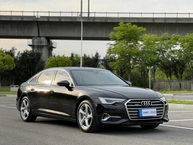 Audi A6L 2023 45 TFSI quattro Elegante y elegante exterior foto 3