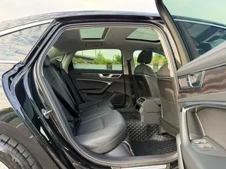 Audi A6L 2023 45 TFSI quattro Elegante y elegante interior foto 18