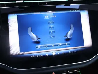 Mercedes-Benz E-Class 2024 E 300 L Luxury type Passenger car interior photo 11 Mercedes-Benz E-Class 2024 E 300 L Luxury type Passenger car interior photo 11