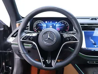Mercedes-Benz E-Class 2024 E 300 L Luxury type Passenger car interior photo 17 Mercedes-Benz E-Class 2024 E 300 L Luxury type Passenger car interior photo 17