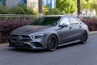 Mercedes-Benz A-Class AMG 2023 AMG A 35 L 4MATIC exterior foto 1 Mercedes-Benz A-Class AMG 2023 AMG A 35 L 4MATIC exterior foto 1