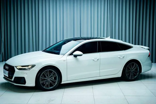 Audi A7 2023 45 TFSI Selection exterior photo 1 Audi A7 2023 45 TFSI Selection exterior photo 1