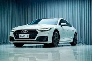 Audi A7 2023 45 TFSI Selection exterior photo 2 Audi A7 2023 45 TFSI Selection exterior photo 2