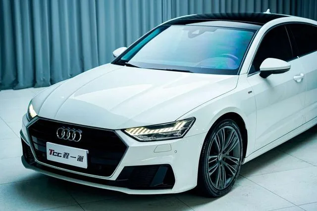 Audi A7 2023 45 TFSI Selection exterior photo 3 Audi A7 2023 45 TFSI Selection exterior photo 3
