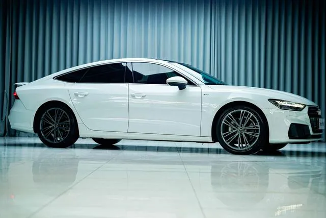 Audi A7 2023 45 TFSI Selection exterior photo 4 Audi A7 2023 45 TFSI Selection exterior photo 4