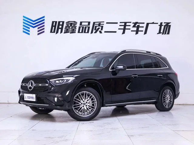 Mercedes-Benz GLC 2024 GLC 300 L 4MATIC Dynamic 5 seat exterior photo 3 Mercedes-Benz GLC 2024 GLC 300 L 4MATIC Dynamic 5 seat exterior photo 3