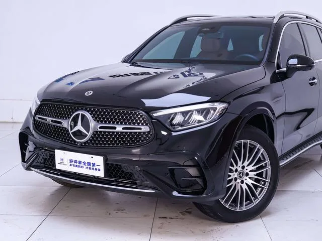 Mercedes-Benz GLC 2024 GLC 300 L 4MATIC Dynamic 5 seat exterior photo 4 Mercedes-Benz GLC 2024 GLC 300 L 4MATIC Dynamic 5 seat exterior photo 4