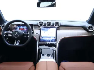 Mercedes-Benz GLC 2024 GLC 300 L 4MATIC Dynamic 5 seat interior photo 14 Mercedes-Benz GLC 2024 GLC 300 L 4MATIC Dynamic 5 seat interior photo 14