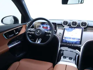 Mercedes-Benz GLC 2024 GLC 300 L 4MATIC Dynamic 5 seat interior photo 15 Mercedes-Benz GLC 2024 GLC 300 L 4MATIC Dynamic 5 seat interior photo 15