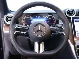 Mercedes-Benz GLC 2024 GLC 300 L 4MATIC Dynamic 5 seat interior photo 17 Mercedes-Benz GLC 2024 GLC 300 L 4MATIC Dynamic 5 seat interior photo 17
