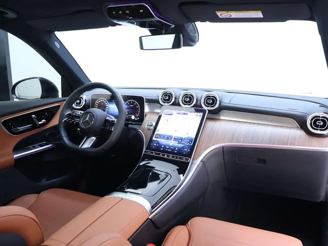 Mercedes-Benz GLC 2024 GLC 300 L 4MATIC Dynamic 5 seat interior photo 20 Mercedes-Benz GLC 2024 GLC 300 L 4MATIC Dynamic 5 seat interior photo 20