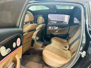 Mercedes-Benz E-Class 2023 E 300 L Luxury type sports car interior photo 6 Mercedes-Benz E-Class 2023 E 300 L Luxury type sports car interior photo 6
