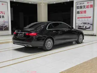 Mercedes-Benz E-Class 2022 Reforma E 300 L Estilo de moda Coche exterior foto 6 Mercedes-Benz E-Class 2022 Reforma E 300 L Estilo de moda Coche exterior foto 6