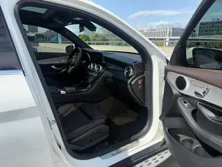 Mercedes-Benz GLC 2022 Reforma GLC 260 L 4MATIC Dinámico exterior foto 4 Mercedes-Benz GLC 2022 Reforma GLC 260 L 4MATIC Dinámico exterior foto 4
