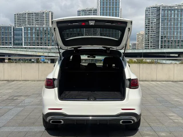 Mercedes-Benz GLC 2022 Reforma GLC 260 L 4MATIC Dinámico exterior foto 5 Mercedes-Benz GLC 2022 Reforma GLC 260 L 4MATIC Dinámico exterior foto 5
