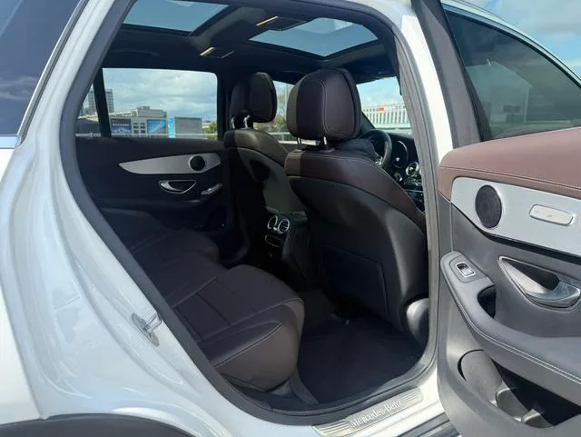 Mercedes-Benz GLC 2022 Reforma GLC 260 L 4MATIC Dinámico interior foto 11 Mercedes-Benz GLC 2022 Reforma GLC 260 L 4MATIC Dinámico interior foto 11