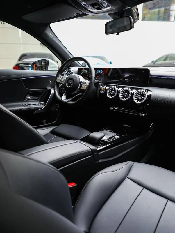 Mercedes-Benz A-Class 2022 Restyling A 200 L Sport Sedan Fashion Edition interior photo 12 Mercedes-Benz A-Class 2022 Restyling A 200 L Sport Sedan Fashion Edition interior photo 12