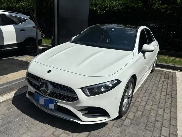 Mercedes-Benz A-Class 2022 Restyling A 200 L Sport Sedan Fashion Edition exterior photo 1 Mercedes-Benz A-Class 2022 Restyling A 200 L Sport Sedan Fashion Edition exterior photo 1