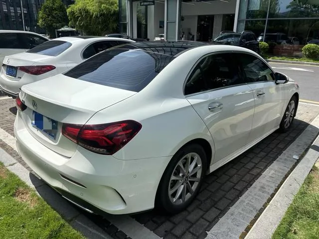 Mercedes-Benz A-Class 2022 Restyling A 200 L Sport Sedan Fashion Edition exterior photo 2 Mercedes-Benz A-Class 2022 Restyling A 200 L Sport Sedan Fashion Edition exterior photo 2