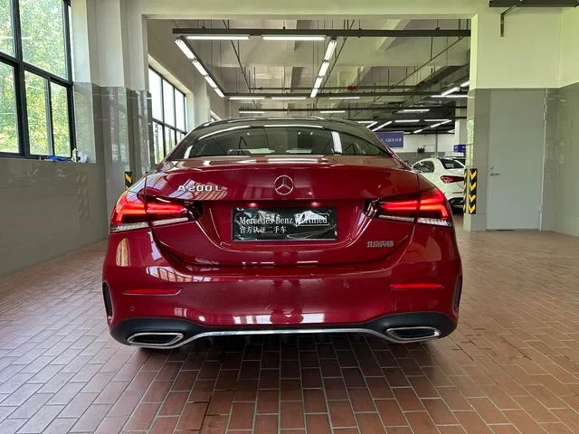 Mercedes-Benz A-Class 2023 A 200 L Sport Sedan Fashion Edition exterior photo 8 Mercedes-Benz A-Class 2023 A 200 L Sport Sedan Fashion Edition exterior photo 8