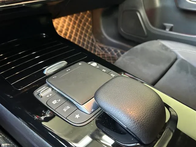 Mercedes-Benz A-Class 2023 A 200 L Sport Sedan Fashion Edition interior photo 14 Mercedes-Benz A-Class 2023 A 200 L Sport Sedan Fashion Edition interior photo 14