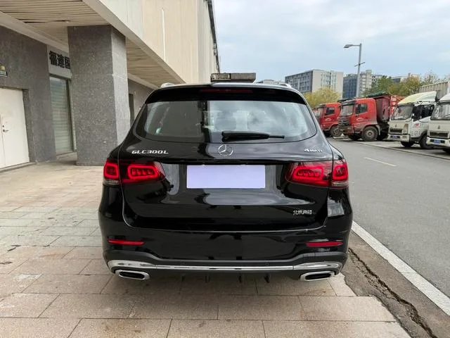 Mercedes-Benz GLC 2021 GLC 260 L 4MATIC Luxury type exterior photo 7 Mercedes-Benz GLC 2021 GLC 260 L 4MATIC Luxury type exterior photo 7