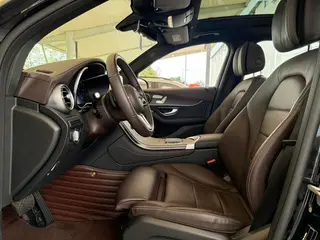 Mercedes-Benz GLC 2021 GLC 260 L 4MATIC Luxury type interior photo 9 Mercedes-Benz GLC 2021 GLC 260 L 4MATIC Luxury type interior photo 9