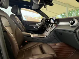 Mercedes-Benz GLC 2021 GLC 260 L 4MATIC Luxury type interior photo 12 Mercedes-Benz GLC 2021 GLC 260 L 4MATIC Luxury type interior photo 12