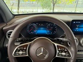 Mercedes-Benz GLC 2021 GLC 260 L 4MATIC Luxury type interior photo 14 Mercedes-Benz GLC 2021 GLC 260 L 4MATIC Luxury type interior photo 14
