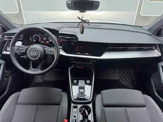 Audi A3 2023 A3L Limousine 35 TFSI Movimiento agresivo exterior foto 7 Audi A3 2023 A3L Limousine 35 TFSI Movimiento agresivo exterior foto 7
