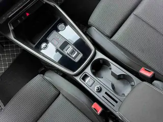 Audi A3 2023 A3L Limousine 35 TFSI Movimiento agresivo interior foto 11 Audi A3 2023 A3L Limousine 35 TFSI Movimiento agresivo interior foto 11