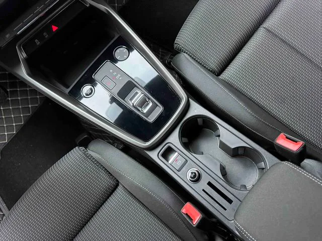 Audi A3 2023 A3L Limousine 35 TFSI Movimiento agresivo interior foto 11 Audi A3 2023 A3L Limousine 35 TFSI Movimiento agresivo interior foto 11
