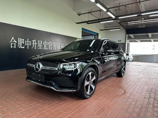 Mercedes-Benz GLC 2022 Trois lifting GLC 260 L 4MATIC Type dynamique extérieur photo 1 Mercedes-Benz GLC 2022 Trois lifting GLC 260 L 4MATIC Type dynamique extérieur photo 1